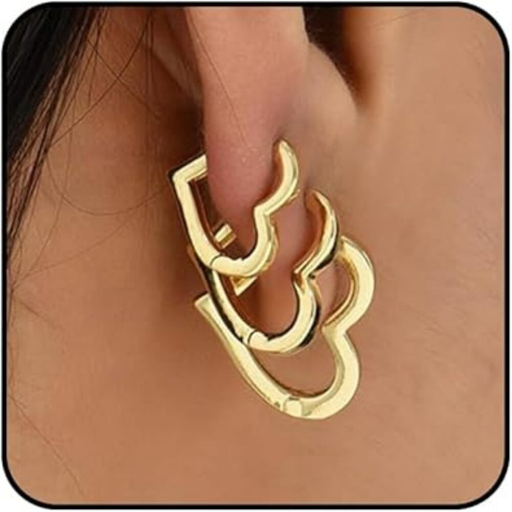 3 Pairs Gold Small Heart Hoop Earringsโ Set for Women Chunky Fashion Jewelry
